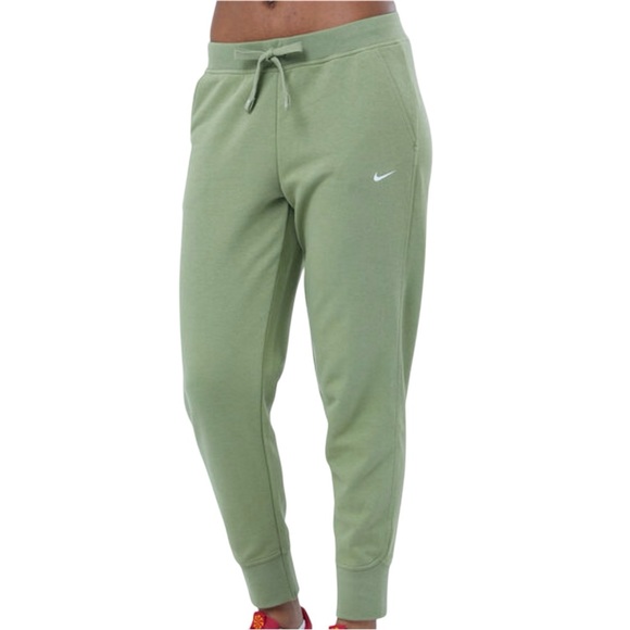 Nike Pants - Nike Jogger Get Fit Pants Small Green